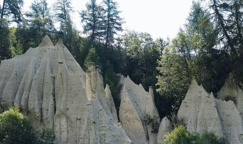 mills and earth pyramids near the town Terenten